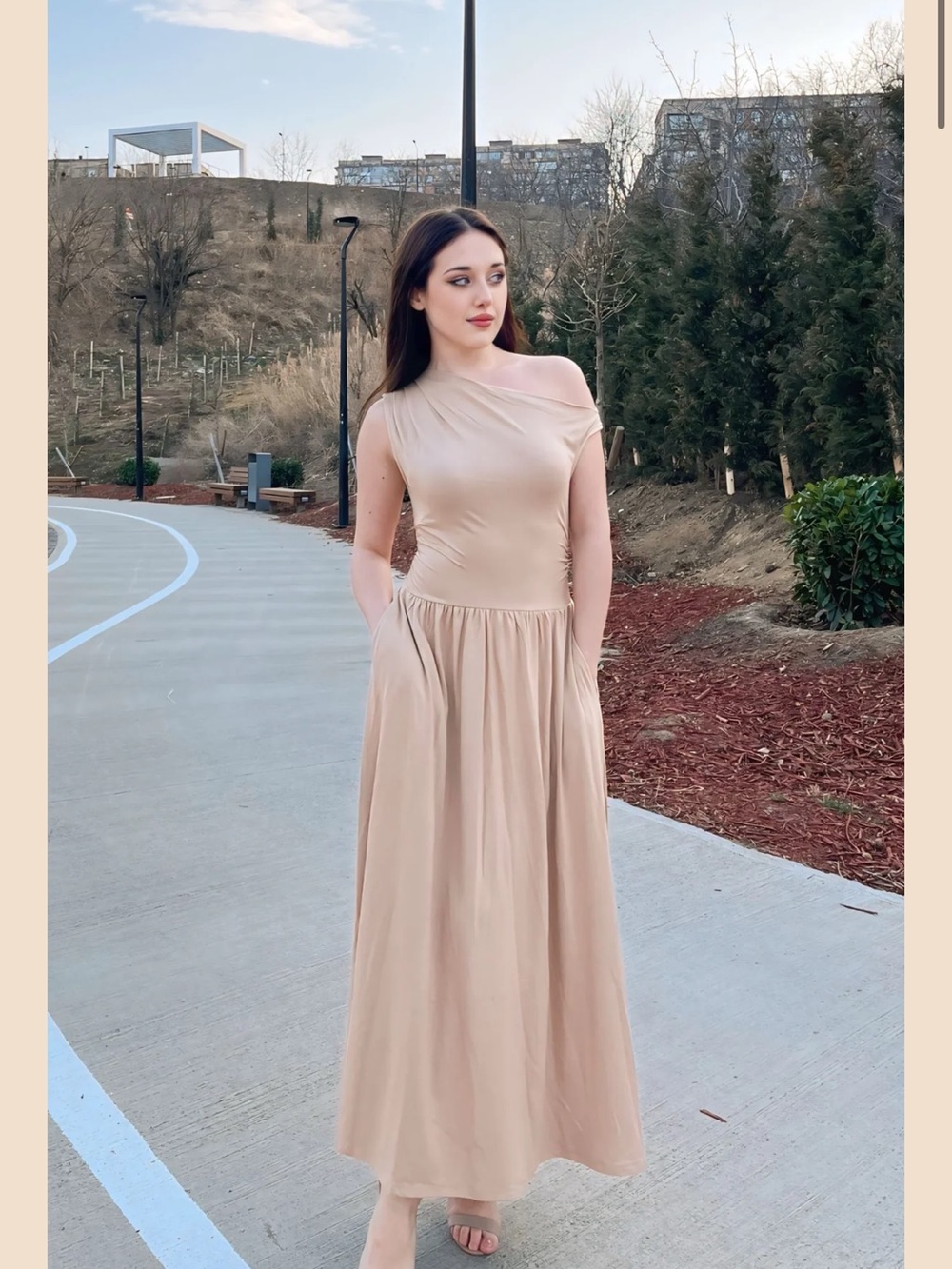 ZESICA SLEEVELESS ONE SHOULDER CASUAL SLIM SWING PLEATED DRESSES